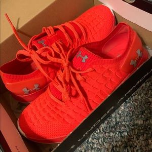 Under Armour Sneakers